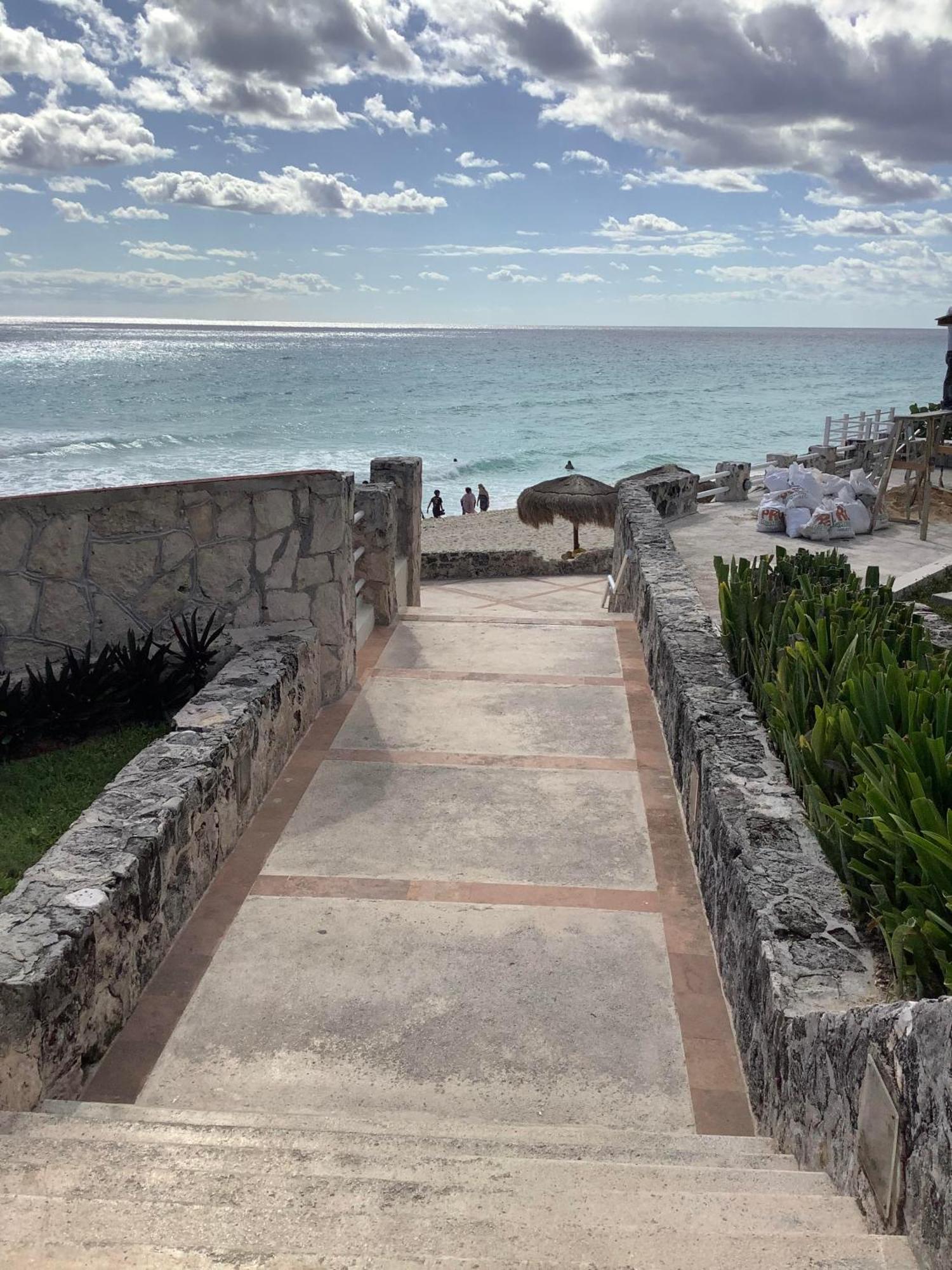 Beachaccess Hotelzone 3705 Cancun Exterior photo